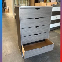 Dresser/ Five drawers dresser