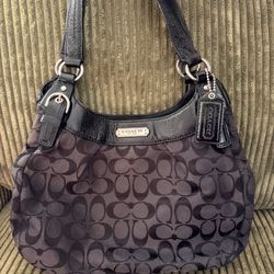 Black Vintage Shoulder Bag