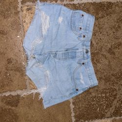 Levi’s Women’s 501 Shorts