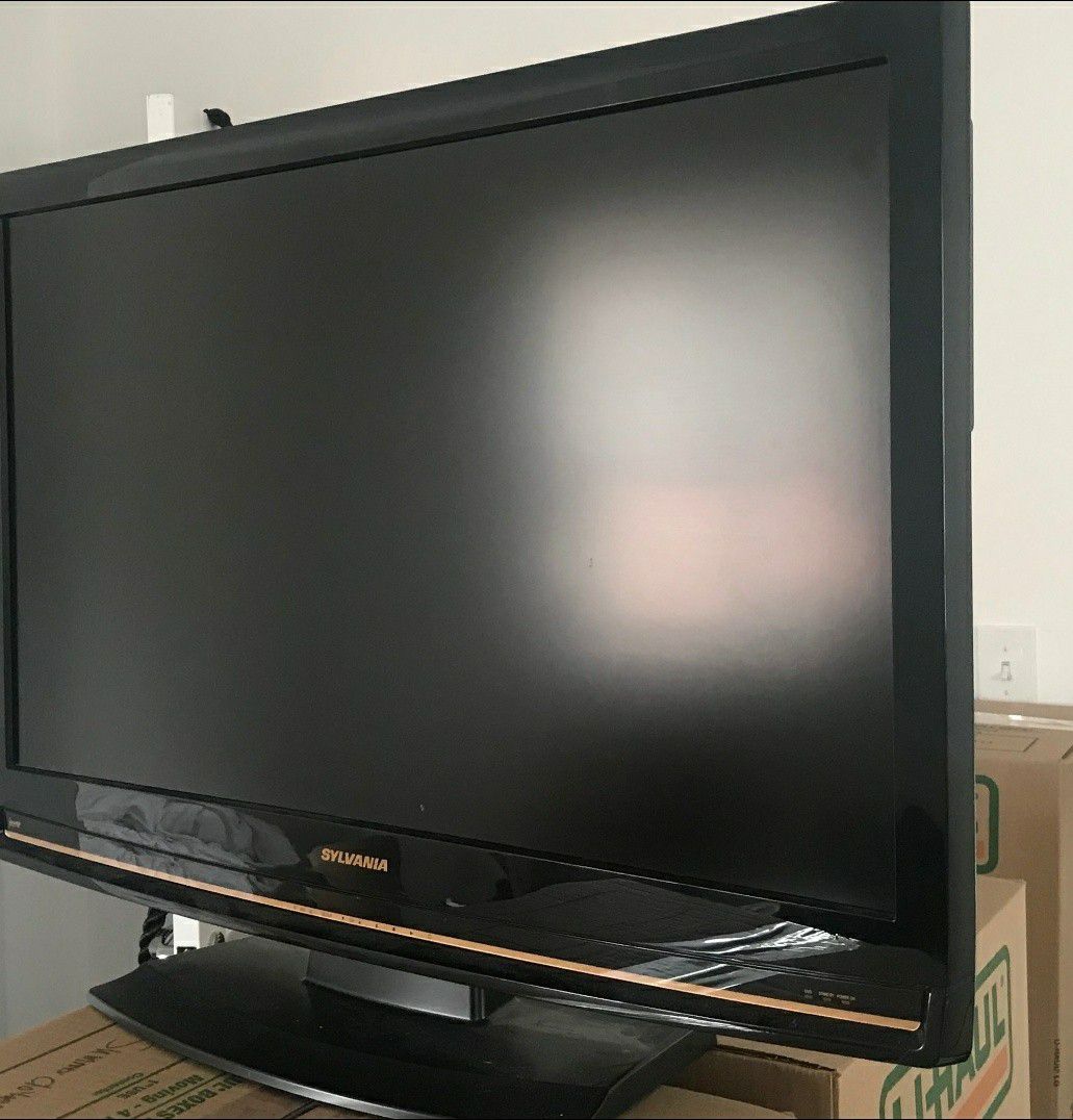 32'inch Sylvania TV