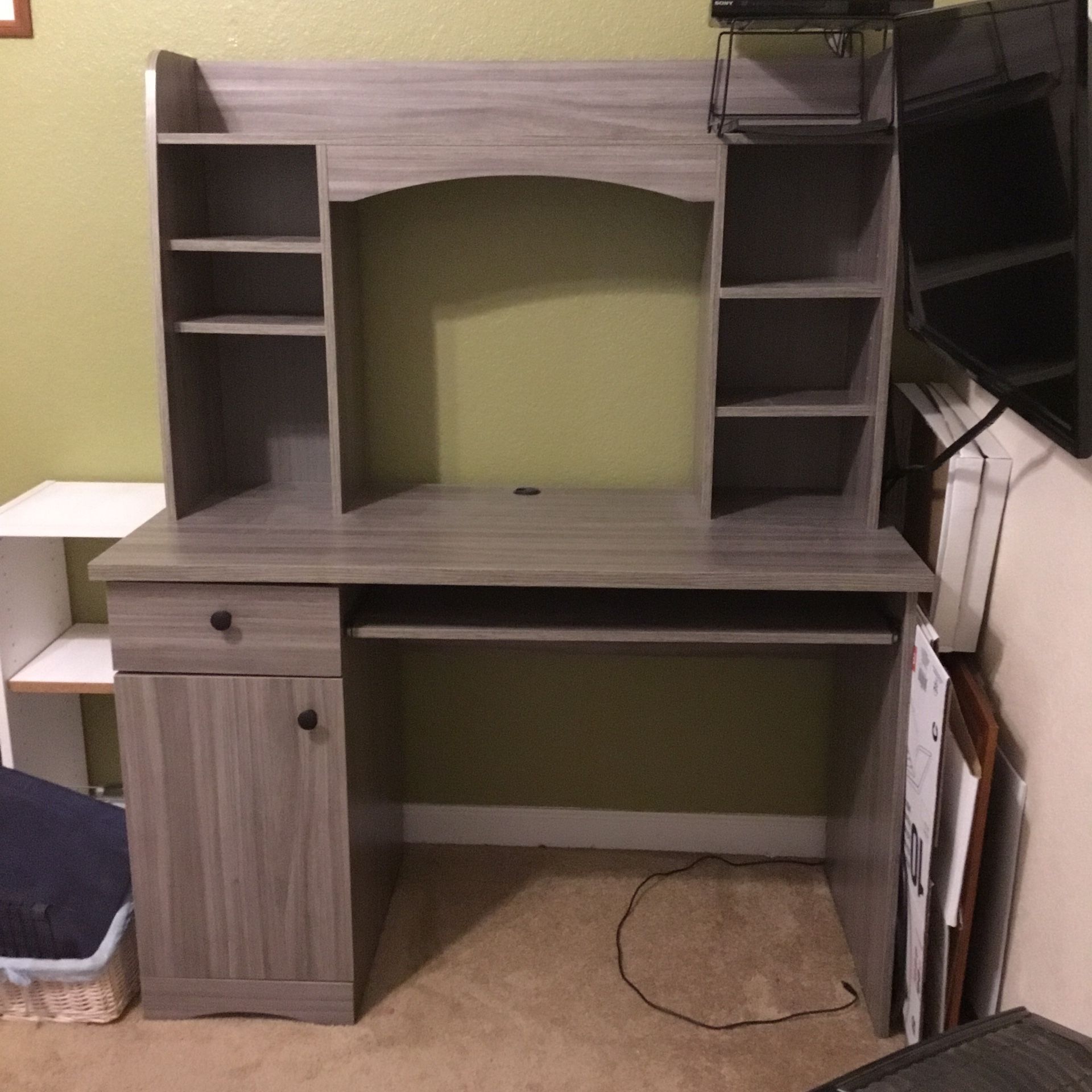 Computer Desk With Hutch Modern