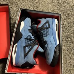 Size 9.5 Travis 4 2018