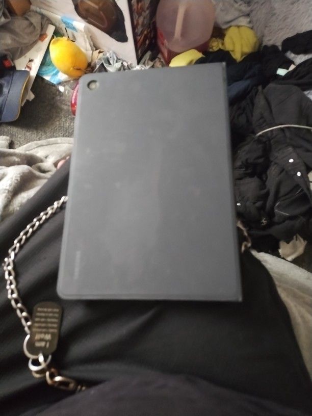 {UNLOCKED: SAMSUNG GALAXY A9+{TABLET} FREE CASE