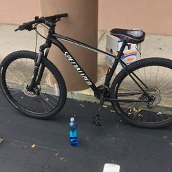 Specialized Rockhopper Bicycle 29” with Disc Brakes, Suspension