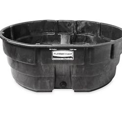 Stock tank Rubbermaid 300 Gal