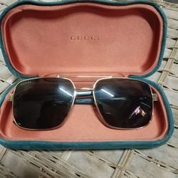 GUCCI Sunglasses  (Unisex)