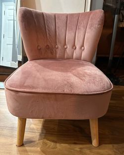 pink / mauve chair