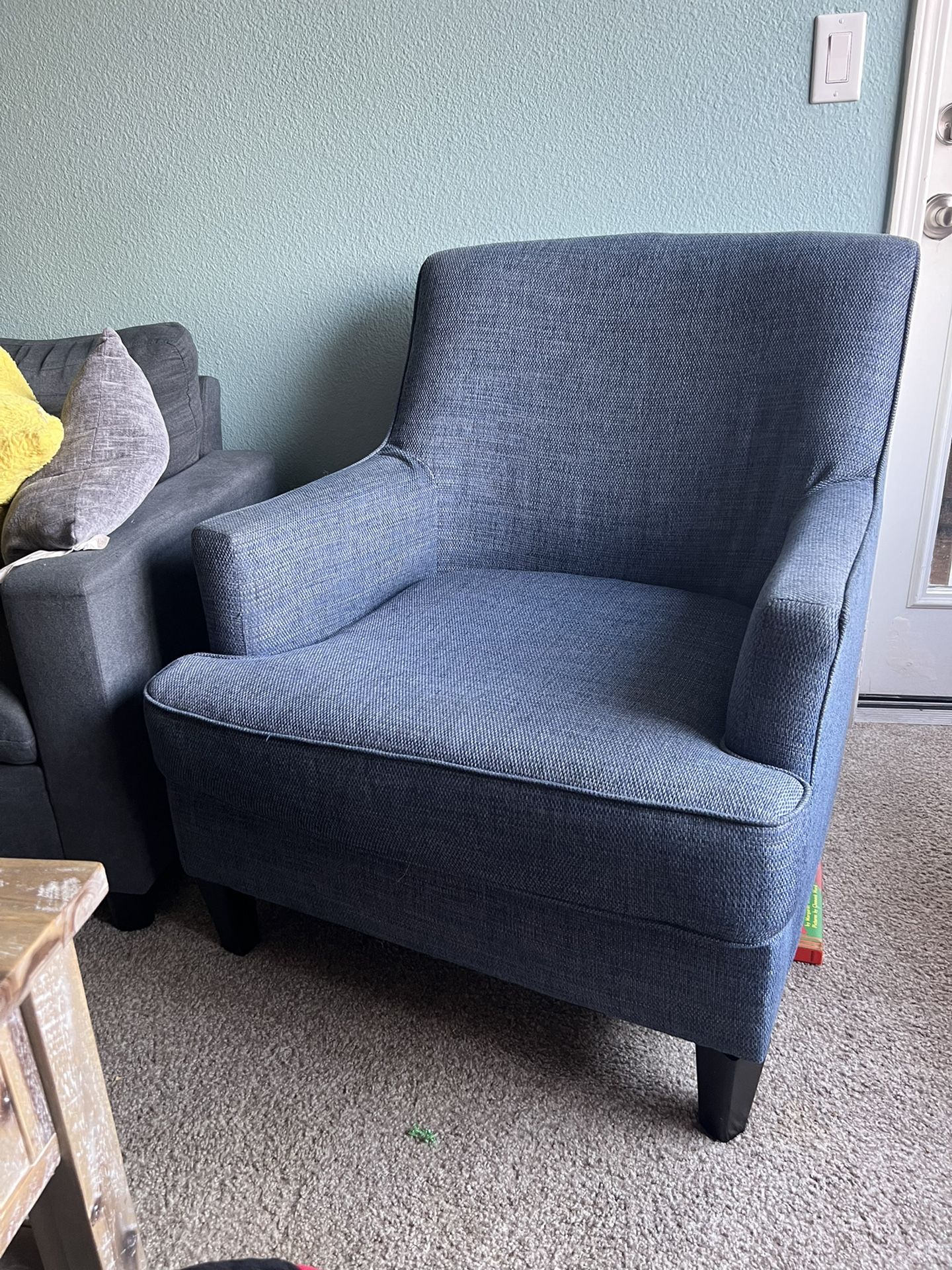 Blue Accent Chair for Sale in Aliso Viejo, CA OfferUp