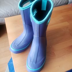 Kids Winter Boots, Size 2