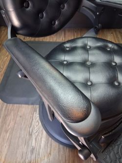 Barber chair