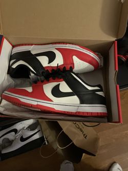 Nike Dunk low Chicago emb