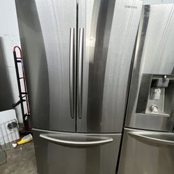 36” inch Samsung French Door refrigerator Stainless Steel/ Nevera Tres Puertas 