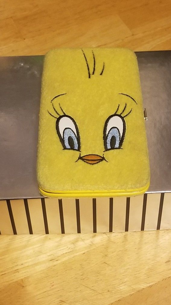 ADORABLE Tweety Bird Wallet