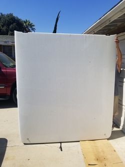 Cover bed for Toyota tundra 2004.