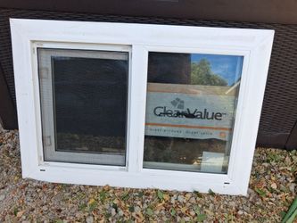 Window new 30w×20L"!$80! Ventana Nueva! C/ Screen!