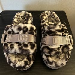 Ugg Slides