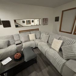 Brand New Light Gray 3 Piece Sectional