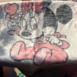 Baby Minnie Blanket
