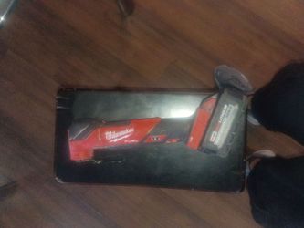 Milwaukee M18 Fuel Oscillating Multi-Tool