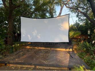 150" Getco Tech Projector with Projector Stand