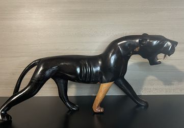 Medium Size Puma Statue 