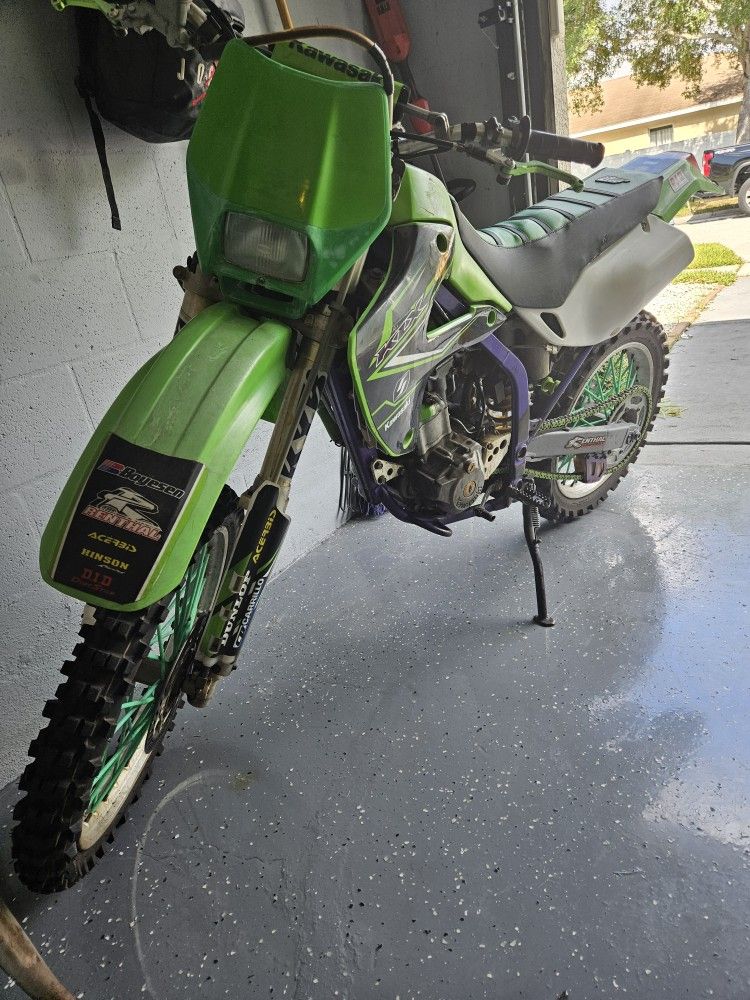 Kawasaki KLX 1998
