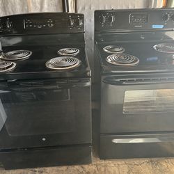 Black Electric Stoves ($225) Excellent Condition)