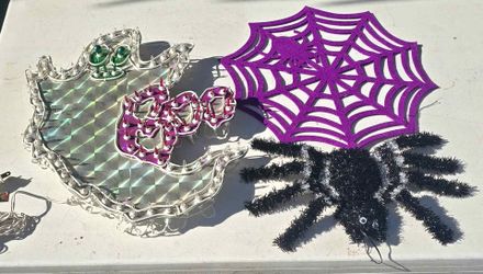Halloween decorations, pumpkin carving kit and picture frame