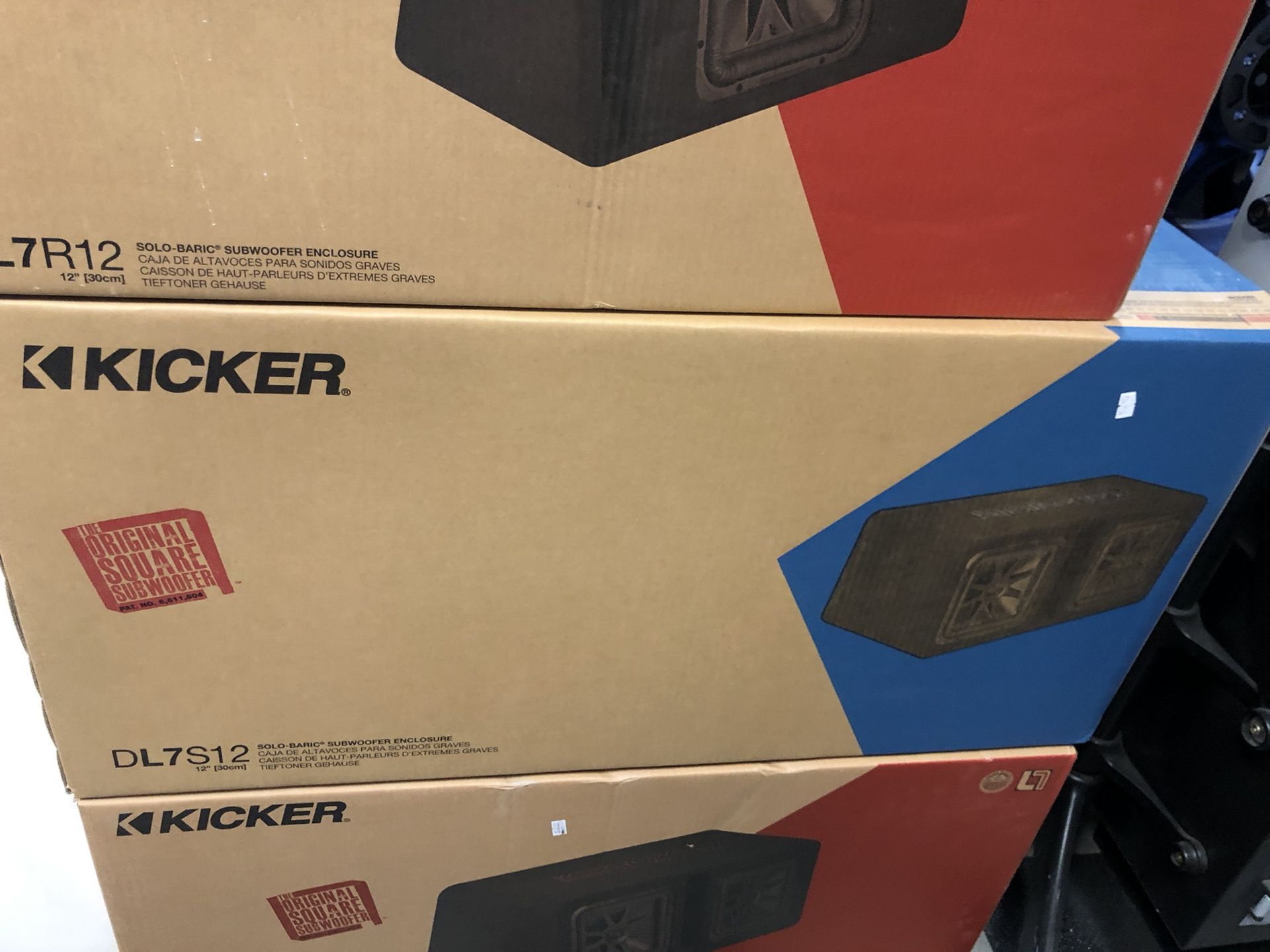 Kicker L7s12 Dual Ported Subwoofer Box 