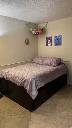 Full Size Captain's Bed Bedroom Set with Drawers