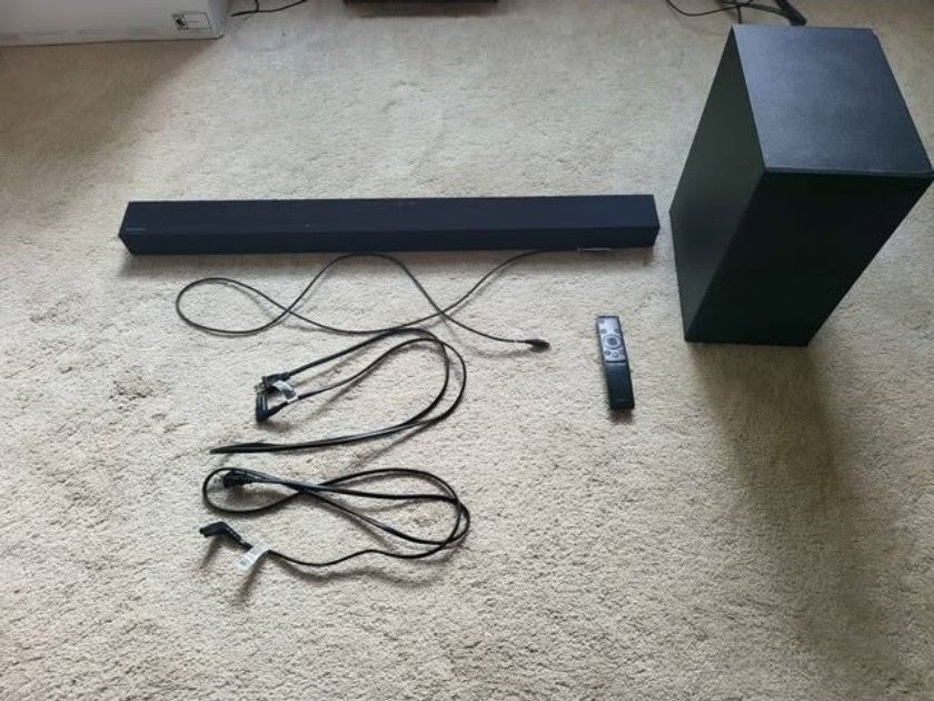 Samsung Soundbar And Subwoofer