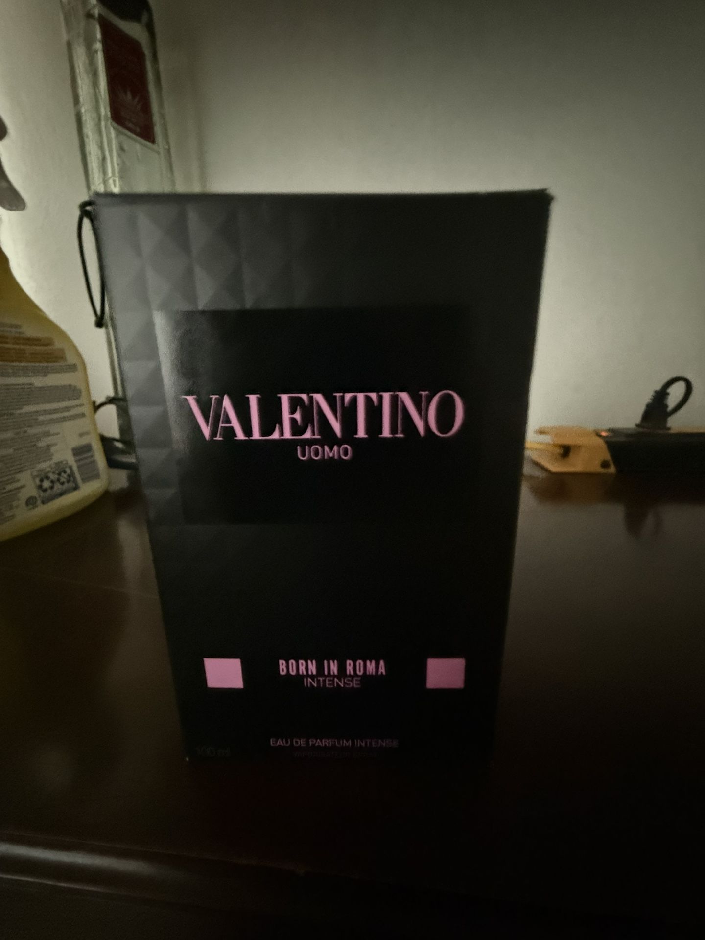 Valentino Born In Roma Intense(100ml Bottle)