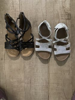Two Pairs Of Sandles For Girls Both Sixe 3