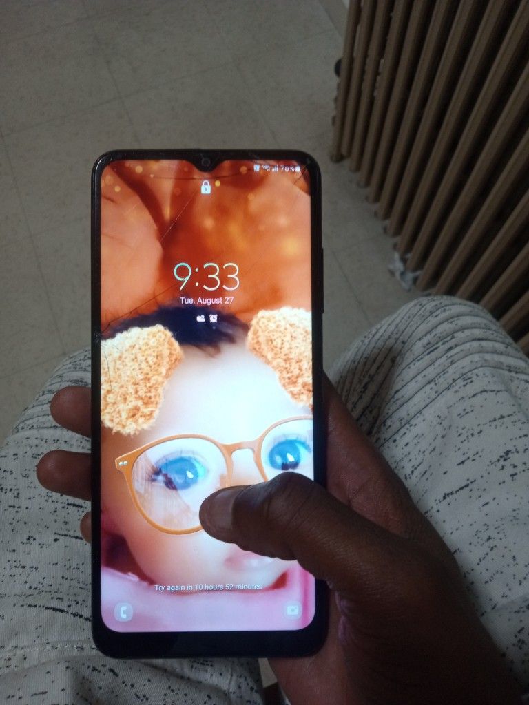 Black Samsung Galaxy