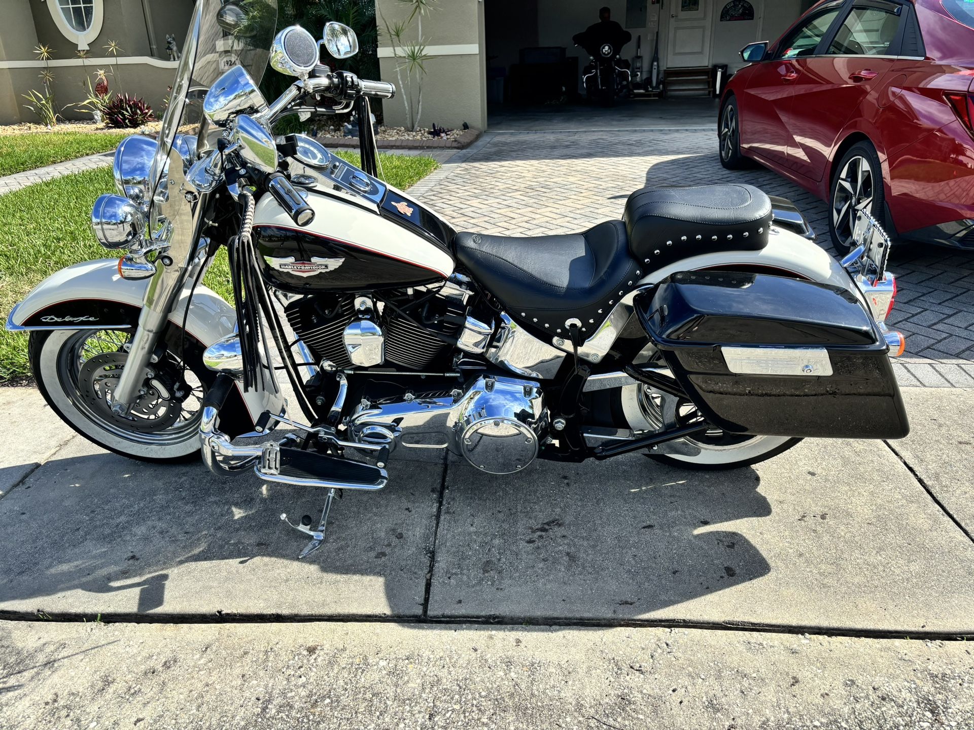 2011 HD SOFTAIL DELUXE 