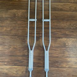 Crutches - Two pieces 