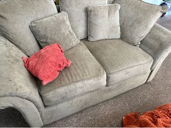 2 sofas ** PICK UP ONLY**
