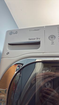 2 LG appliance drawers for washer and dryer
