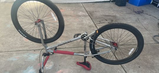 Big BMX, Wheelie Bike