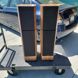 BIC Venturi V630 Speakers