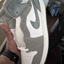 Air Jordan 1 Mid Size 12 12.5 $100