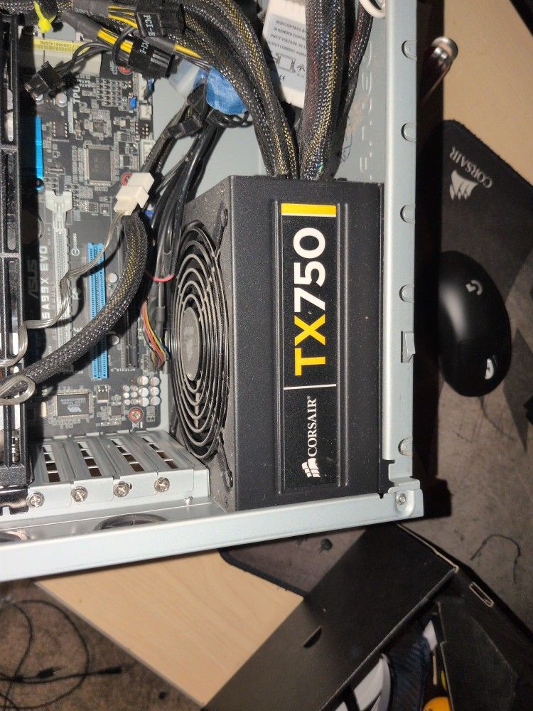 750w Power Supply