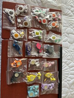 Retractable Air Buds