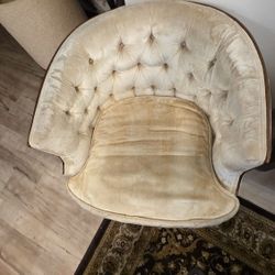 Vintage MCM Bucket Chair $20