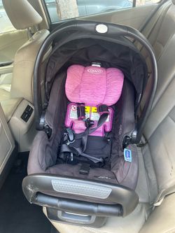Graco SnugRide SnugFit 35 LX Infant Car Seat + Base – $35