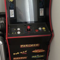 40th Anniversary Pac-Man Arcade Game Special
