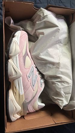 Womens  New Balance bundle. With perfume