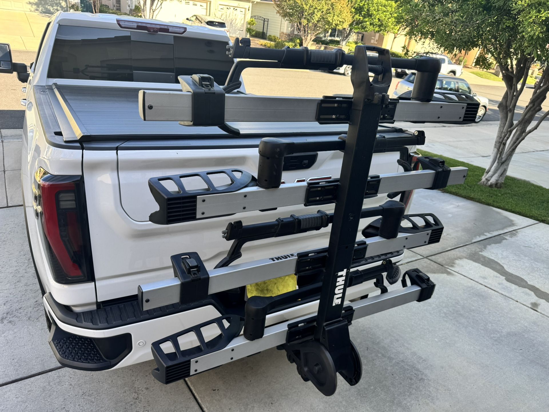 Thule T2 Pro XTR + Thule T2 Pro XT add-on