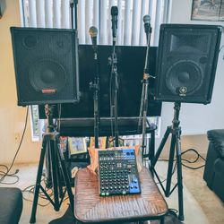 Sound System With Extra Speaker 3 Microphones & Mixer