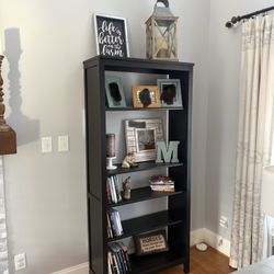 3 Book/picture Shelves 
